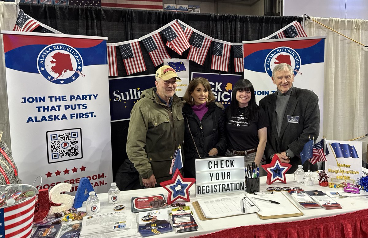 ChairWarfield's tweet image. Great day at the Great Alaska Sportsman’s Show! Thank you to all of our volunteers, and thank you to @DanSullivan_AK and the lovely Julie Sullivan for coming down and meeting with wonderful Alaskans. Day three tomorrow. See you there!

🇺🇸 Alaska First. Always.