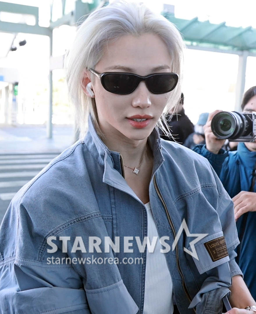 STARPIC11's tweet photo. 스트레이키즈 필릭스 '언제나 느좋남!' [STARPIC] Stray Kids FELIX Departure at Incheon Airport 20260308

https://t.co/IGJkXHN9Fy

#SKZ #StrayKids 
#FELIX #스트레이키즈 
#방찬 #리노 #창빈 #현진 #한 #필릭스 #승민 #아이엔 #BANGCHAN #LEEKNOW #HYUNJIN #HAN #SEUNGMIN #IN #CHANGBIN https://t.co/YpBT4xL933