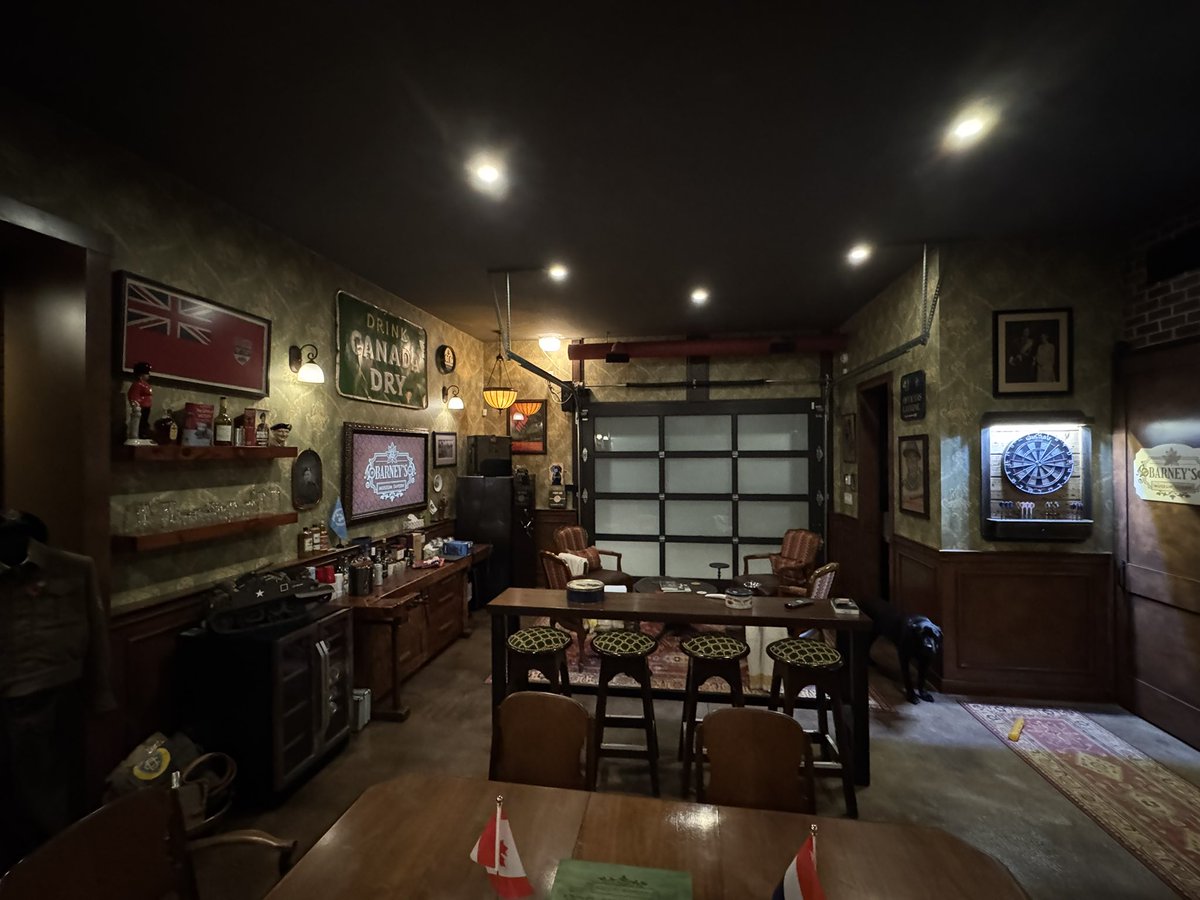 ChrisLaBossiere's tweet photo. Just wrapped my first @Barneys_Tavern conversation and will publish it later this week. It's going to have glitches and I will quite possibly suck at many parts of it.

But it's time to get some long-form thoughts and conversations out there. 

Visit the website to learn more about https://t.co/MM5PDmFu6A.

#yeg #alberta #canada