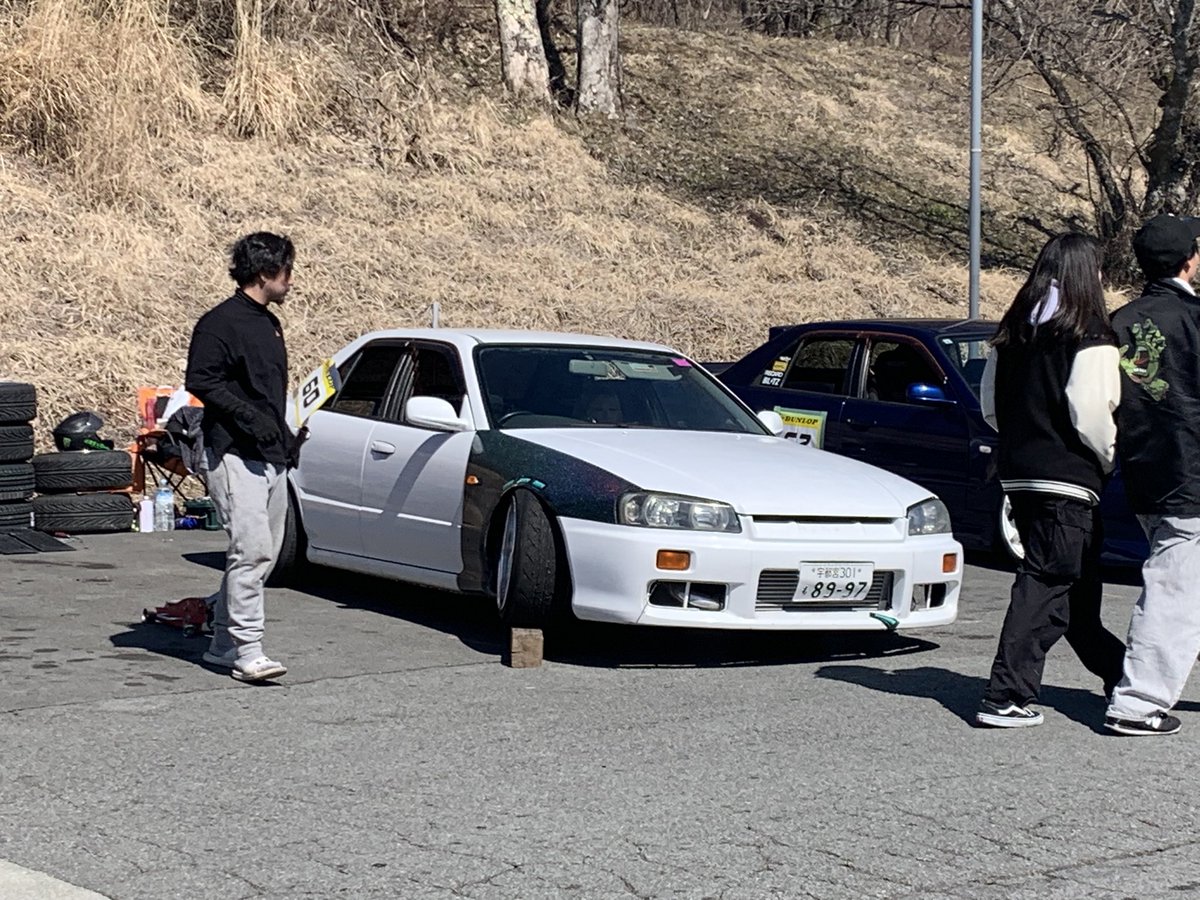 oyasumida_r34's tweet photo. 綺麗なのも良いがこういう素カイラインで走ってるのも良い https://t.co/vnGxVYgPqu