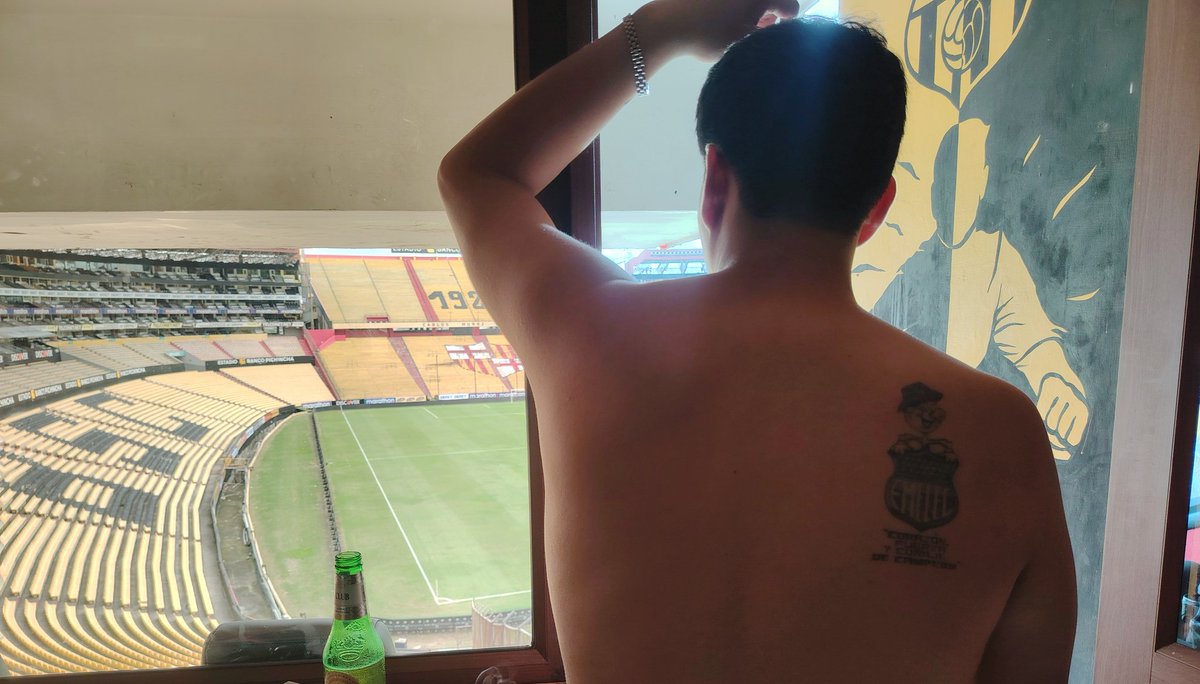 Ñatismo ⚡ tweet media