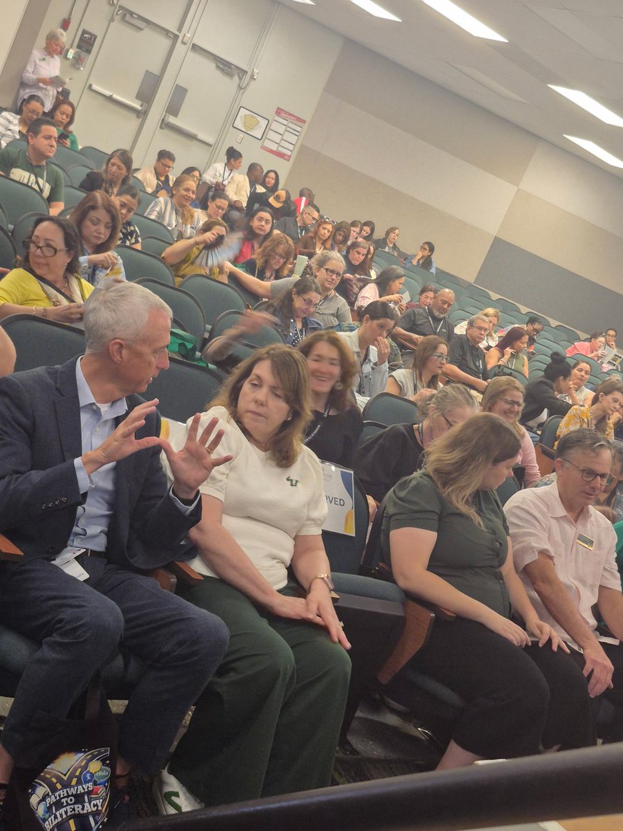 HCPS World and Dual Language tweet media