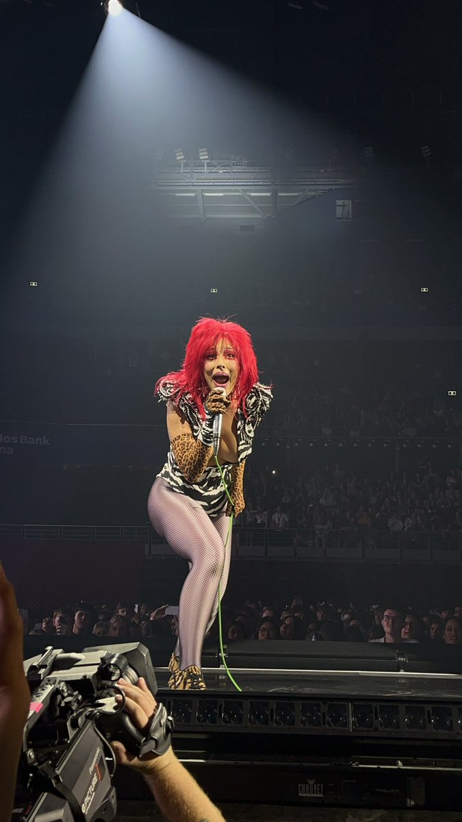 ∀ 🩸 tweet media