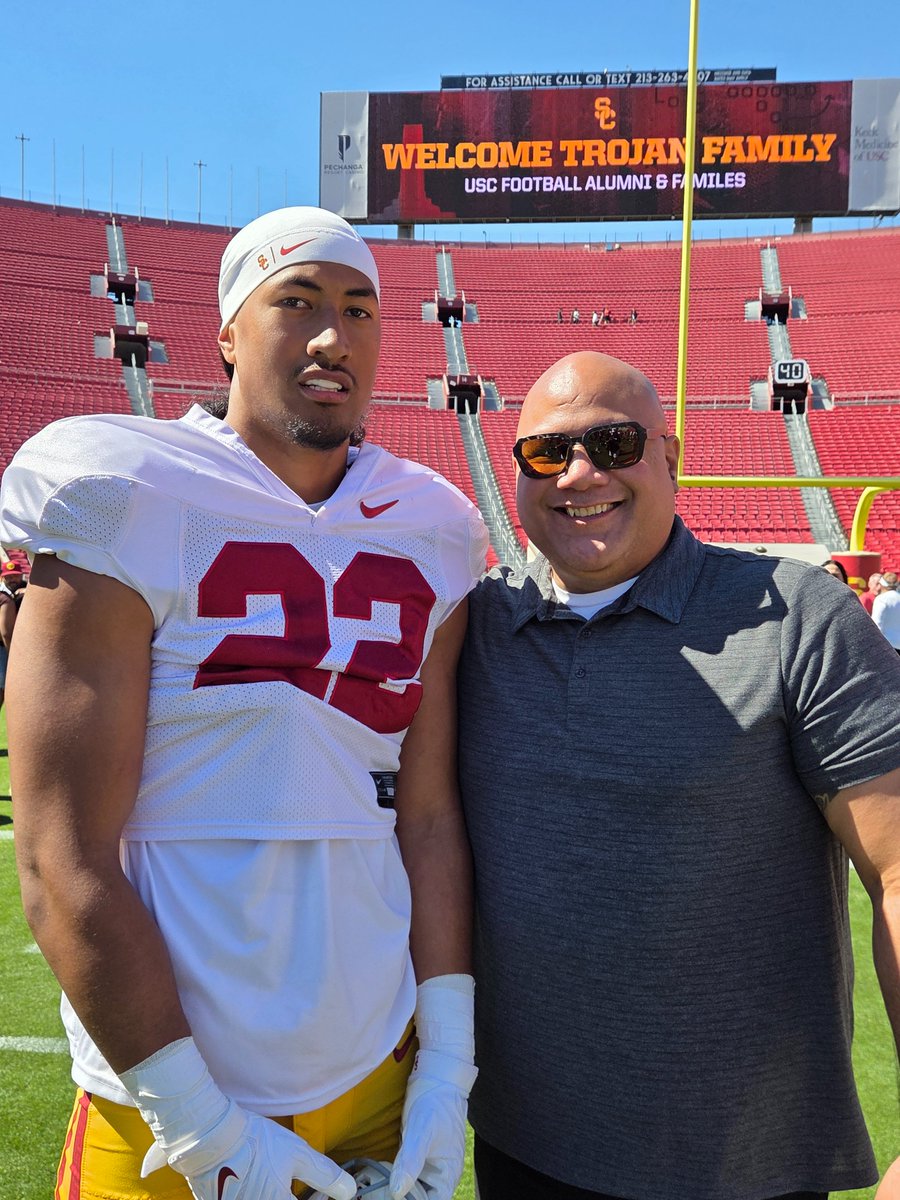 Glen Ili tweet media