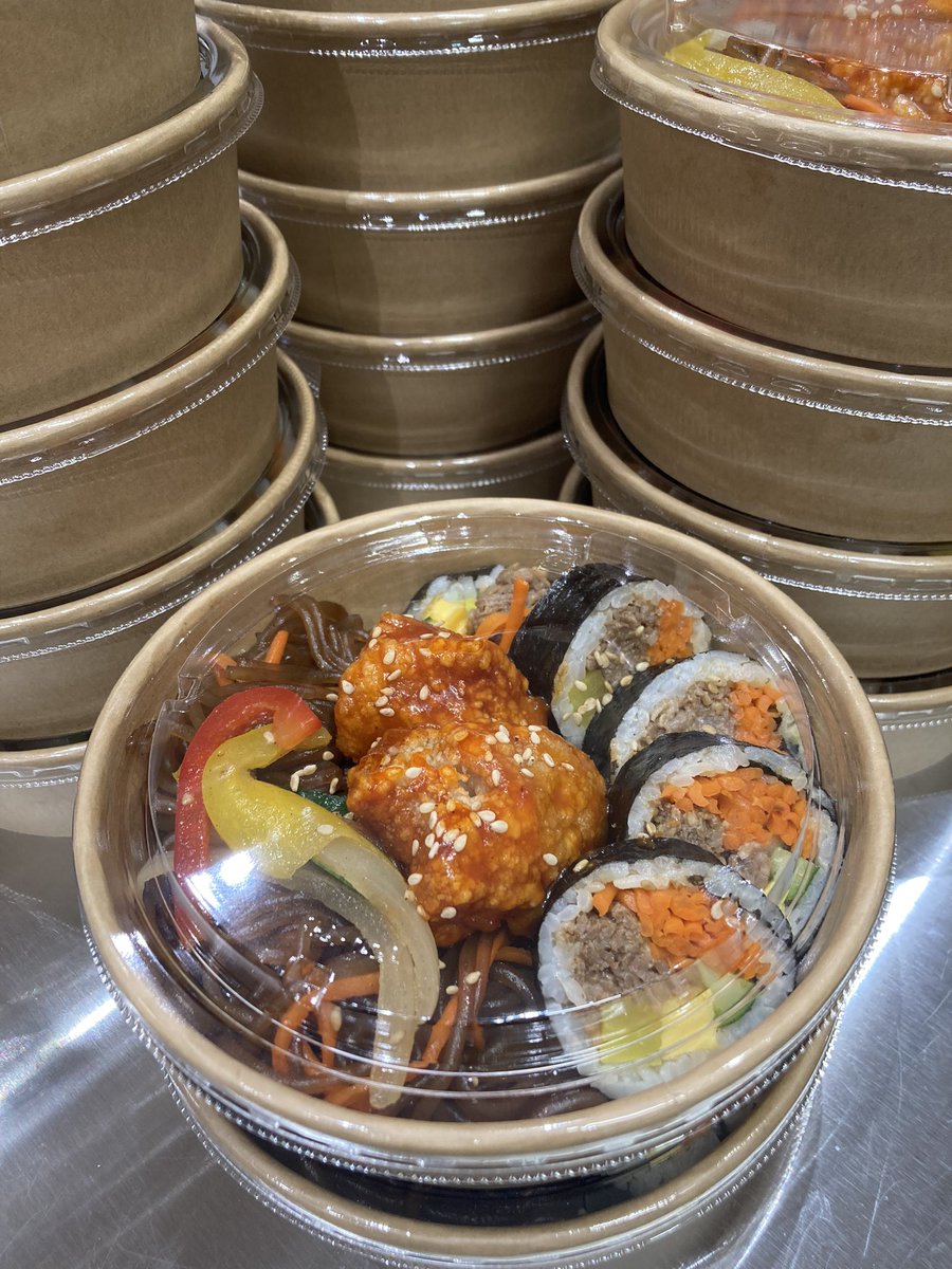 SeoulkimbabCafe's tweet photo. 🥎观战WBC棒球經典賽 吃手工紫菜卷
先填饱肚子戾气十足在观战

東京巨蛋 首爾紫菜卷飯
純手工製作 材料新鮮 味道鮮美 

加油👏
本店位置
東京巨蛋 LAQUA DELI&amp;DISH 1F
SPATIO SEOUL DELI

歡迎光顧本店 

#WBC
#WBC2026 #WBC棒球 #WBC韓国戦 
#WBC台灣戰 https://t.co/D9COZRcvHA
