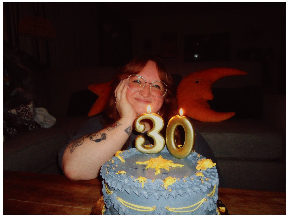 caildoe's tweet photo. celebrated the most whimsy birthday - feeling very loved 🧚🏼‍♀️♥️🌙 https://t.co/weZWe2BCzE