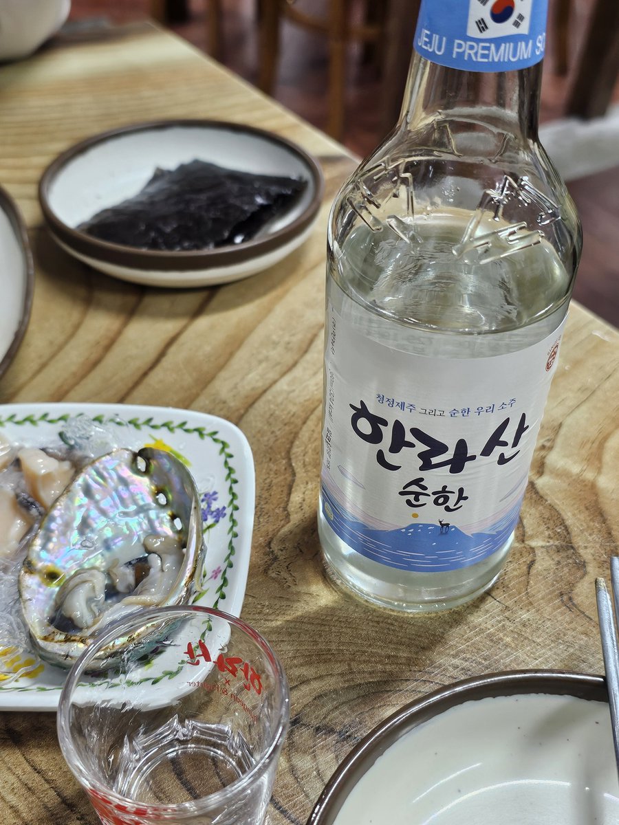 ghfflrtm's tweet photo. 미쳐다 미쳣다 https://t.co/Mw6vqhz5W0