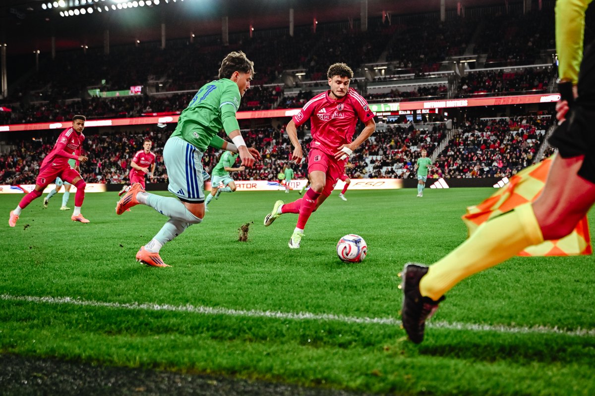 stlCITYsc's tweet photo. DANTE 😤 https://t.co/vCego8rvJu