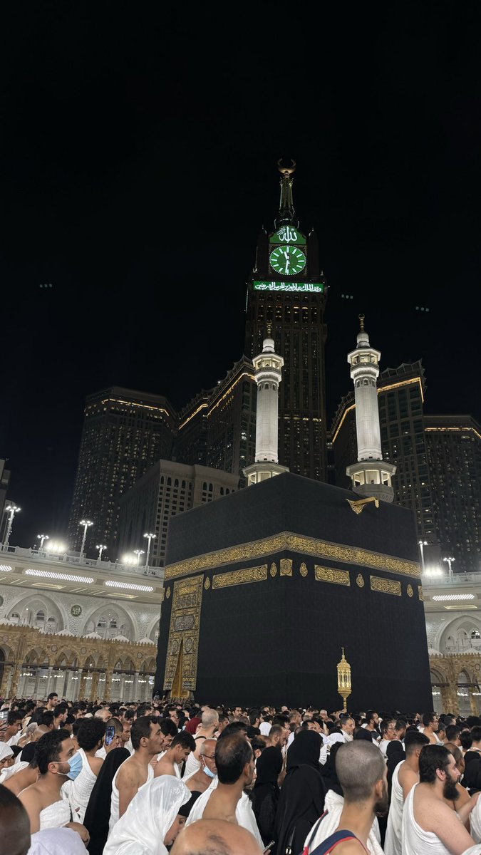 nehal18217898's tweet photo. الحمدلله الذي بلغني هواء مكّه وسكينتها وكتب لي عُمره تسر خاطري في #رمضان https://t.co/H8HMnEvuT4