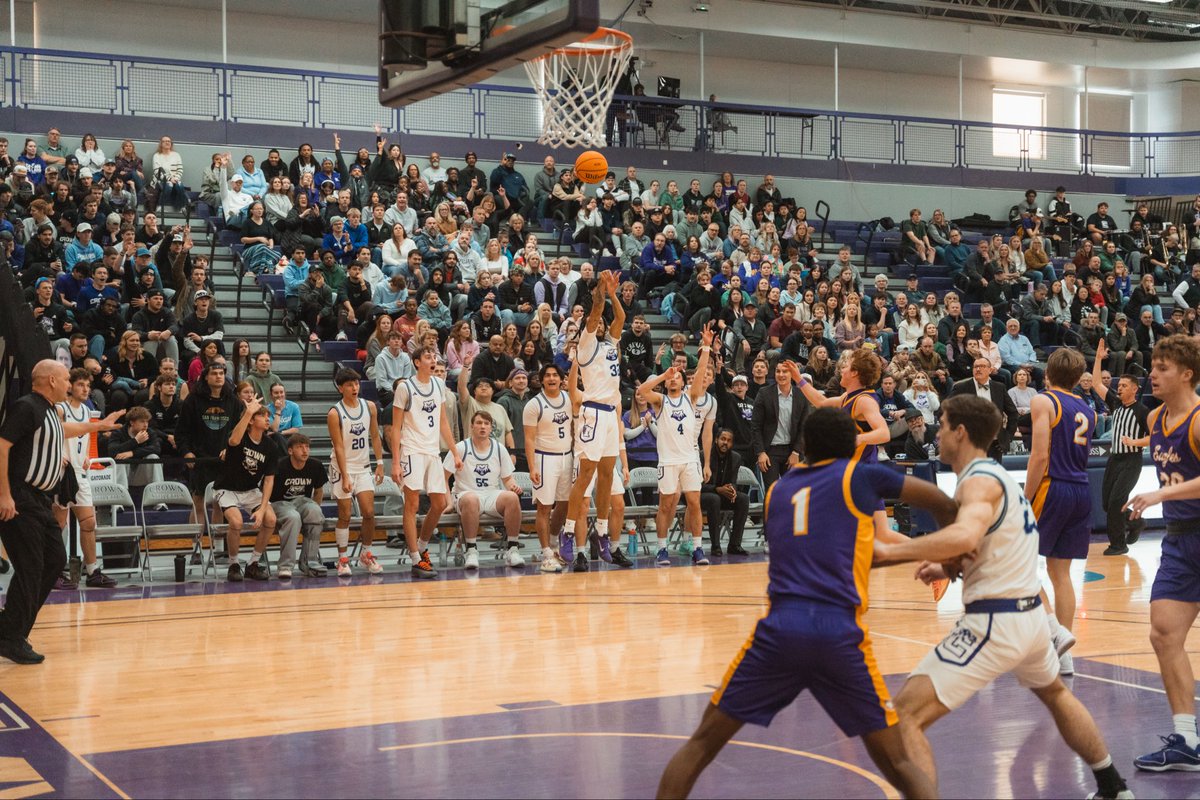 Crown Men's Basketball tweet media
