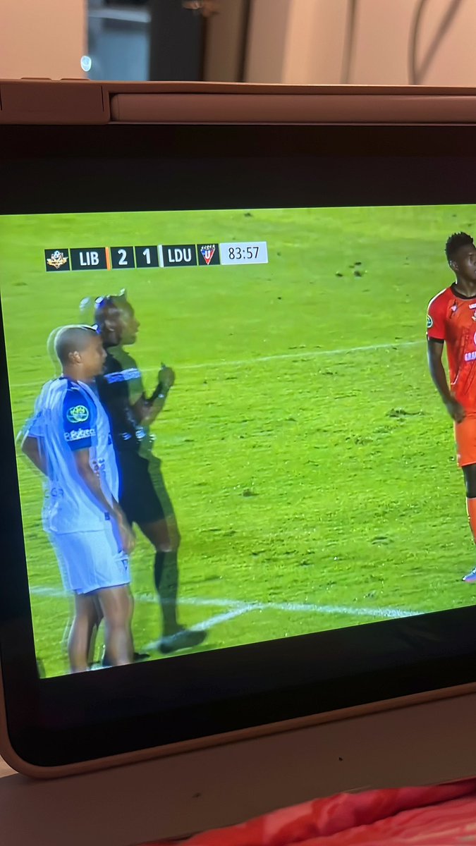 Elizabeth tweet media