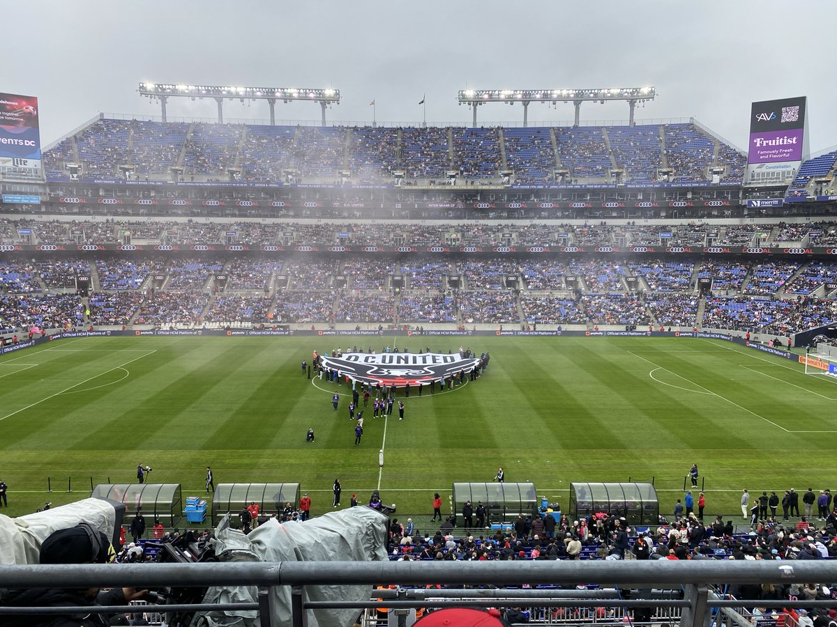 walkaboutTP's tweet photo. #DCvMIA #DCU https://t.co/tCHaezcCio