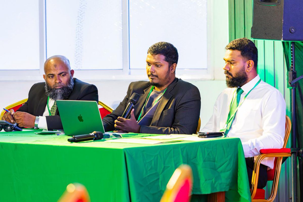 Adhaalath Party tweet media