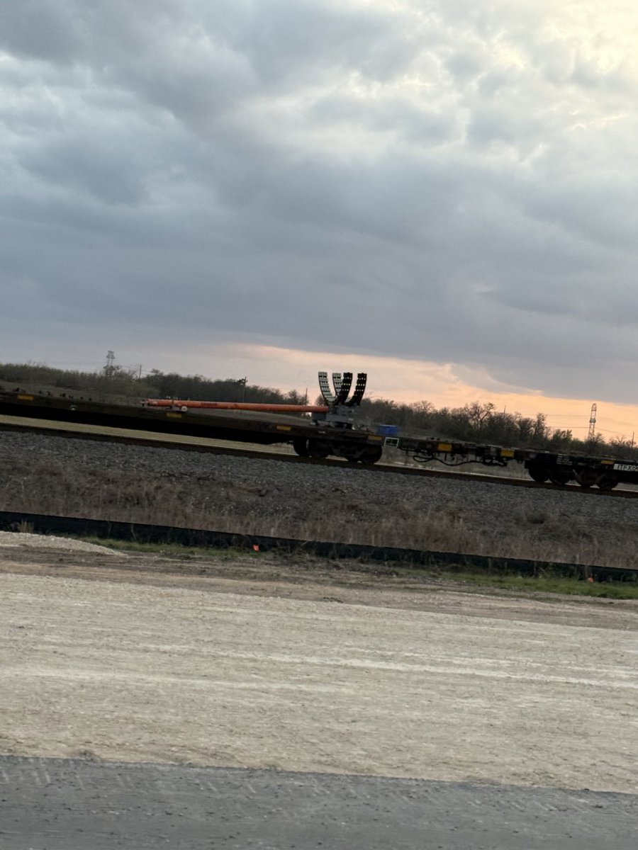 Michael Hall tweet media