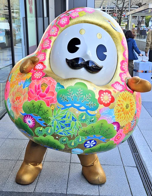 今日は金沢には行ってないけど、サンリオコラボのひめぎんちゃんとひゃくまんさんに会ってきた!! 特典とガチャガチャでひめぎんちゃんと引けてはっぴー!