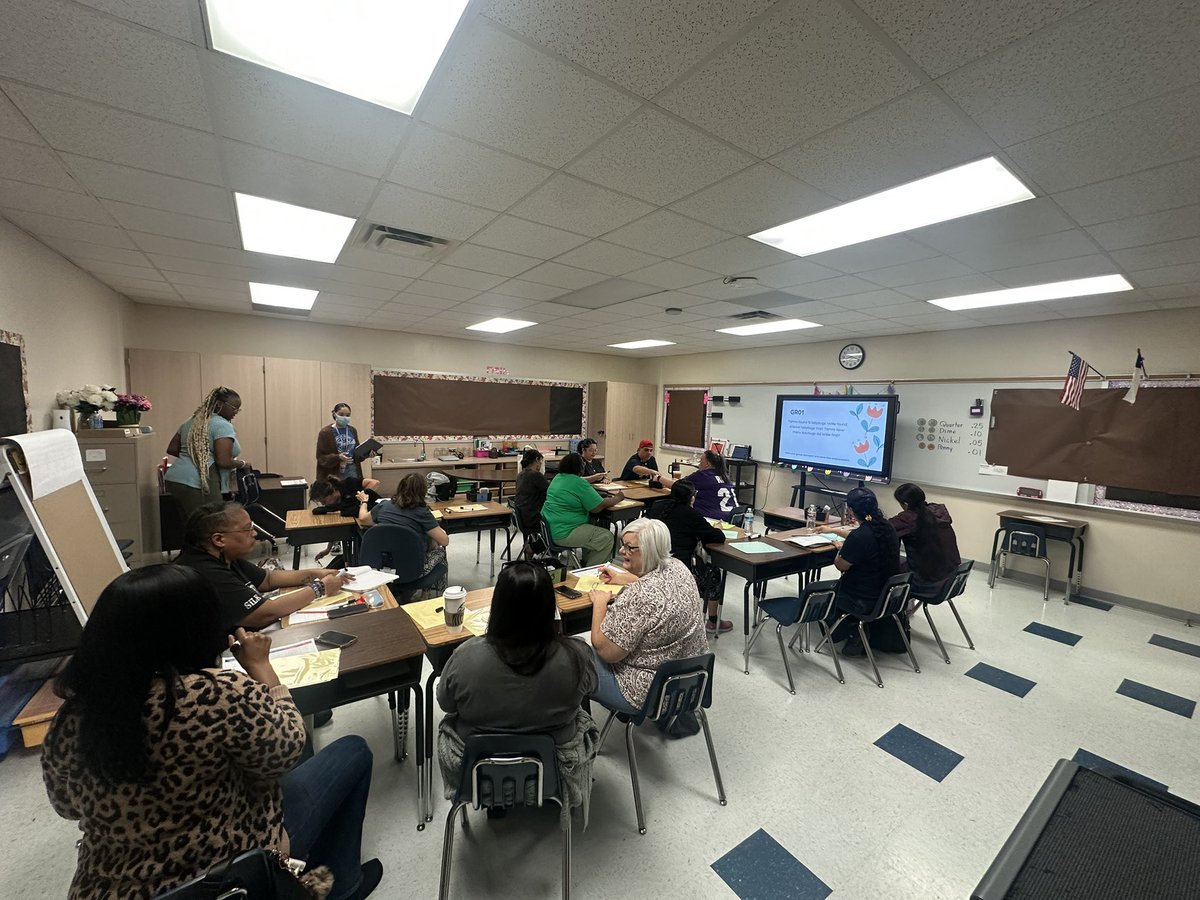 Tia Smart tweet media