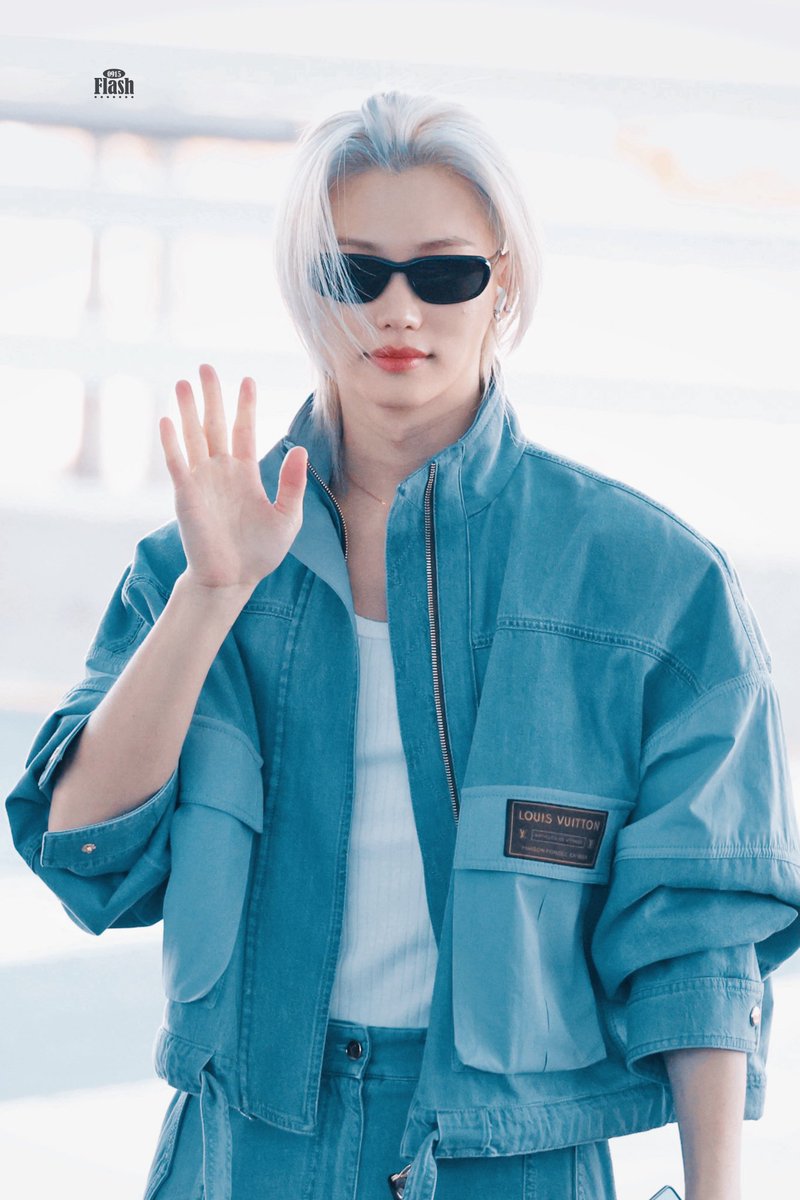 Flash_Felix0915's tweet photo. 260308｜ICN HD

FELIX PARIS FASHION WEEK STAR
#felix #스트레이키즈 #필릭스 #straykids
#FELIXxLouisVuittonPFW 
@LouisVuitton https://t.co/B8XBx9ZK2r