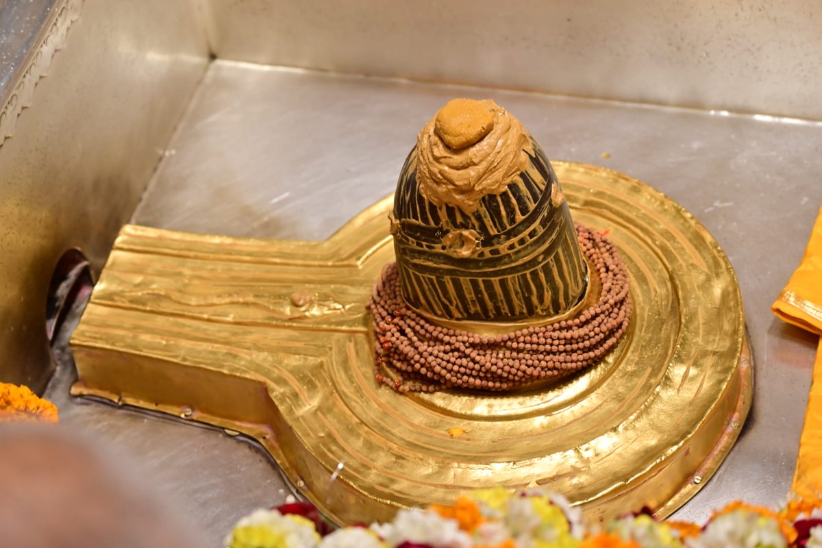 श्री काशी विश्वनाथ जी की मंगला आरती I
#kashivishwanath #kashi #sanatandharma #banaras