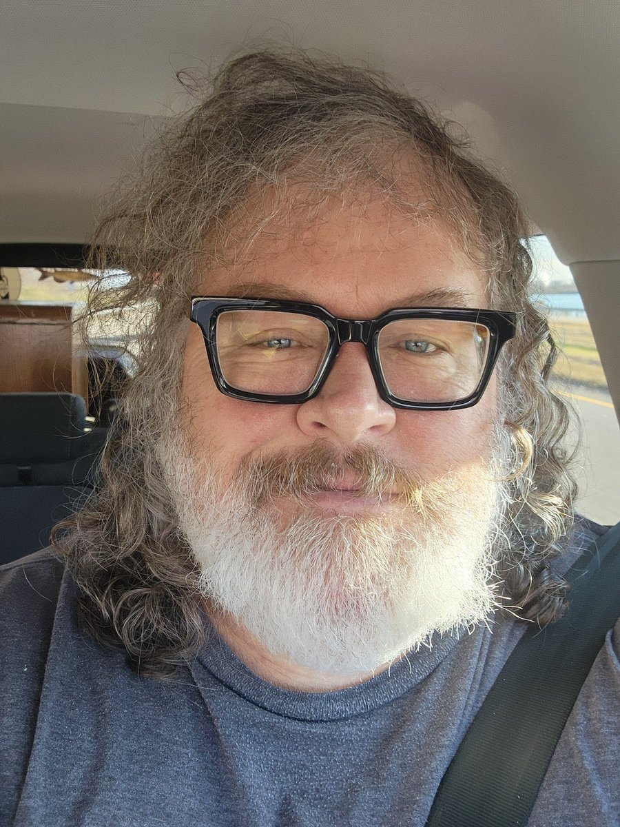 SteveHarrison76's tweet photo. @quinnfinite10 People say I look like Jack Black if that helps!! https://t.co/cqV2u0FjW1