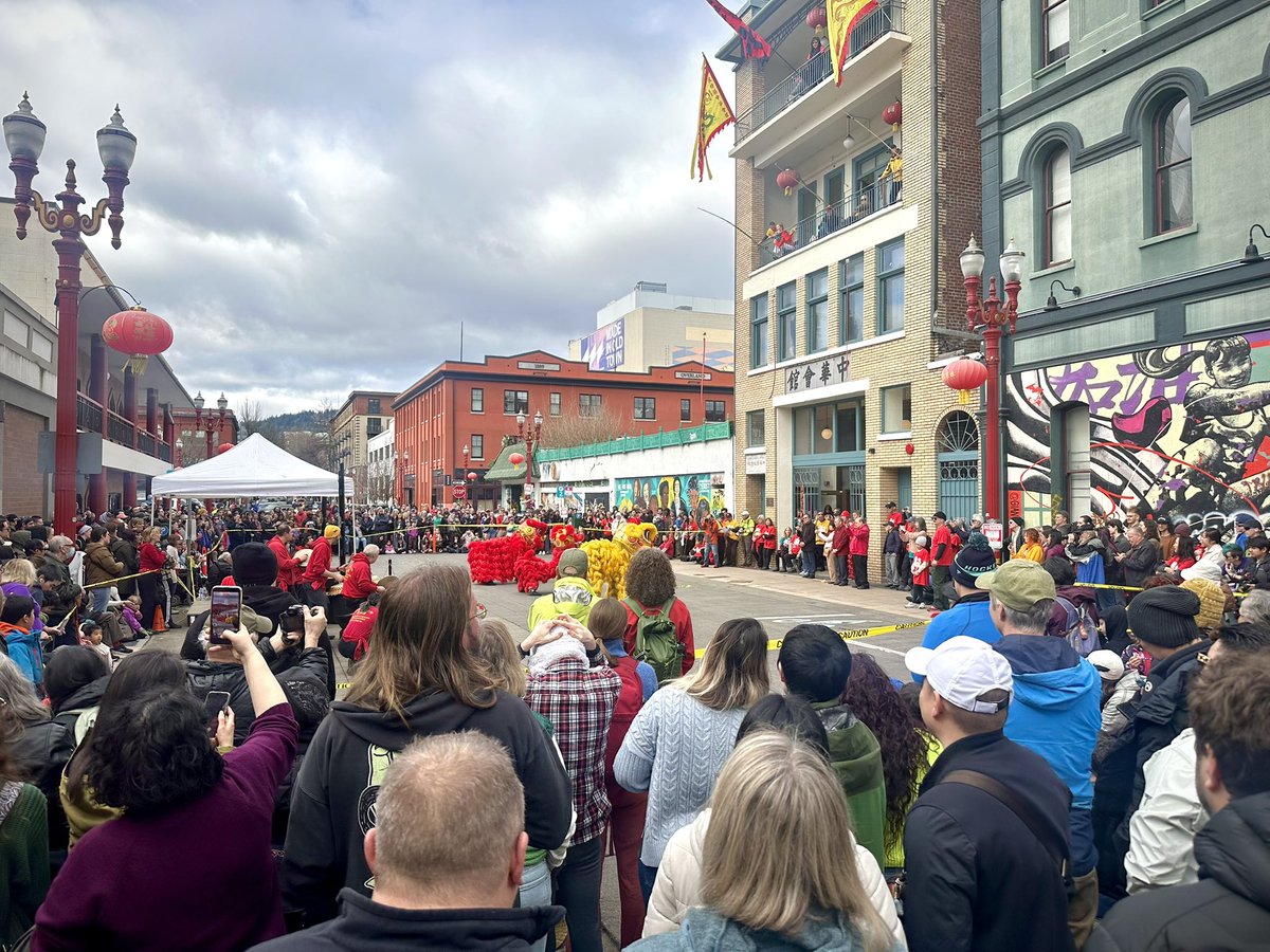 CameronWhitten's tweet image. Happy New Year!!! 🏮🎏🎊🧧

Welcomed in the Fire Horse at the 10th Annual Lunar Year Dragon Dance Parade in Chinatown. Good times! 🐉 ✨

#pdx #community #culture #joy
