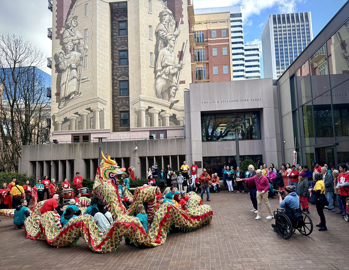 CameronWhitten's tweet image. Happy New Year!!! 🏮🎏🎊🧧

Welcomed in the Fire Horse at the 10th Annual Lunar Year Dragon Dance Parade in Chinatown. Good times! 🐉 ✨

#pdx #community #culture #joy