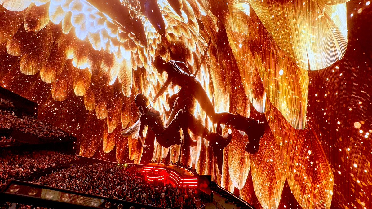 Night 1 was so euphoric we had to full send it for Night 2 last minute. Worth it and every penny along with it! Thank you <a href="/ILLENIUM/">ILLENIUM</a>