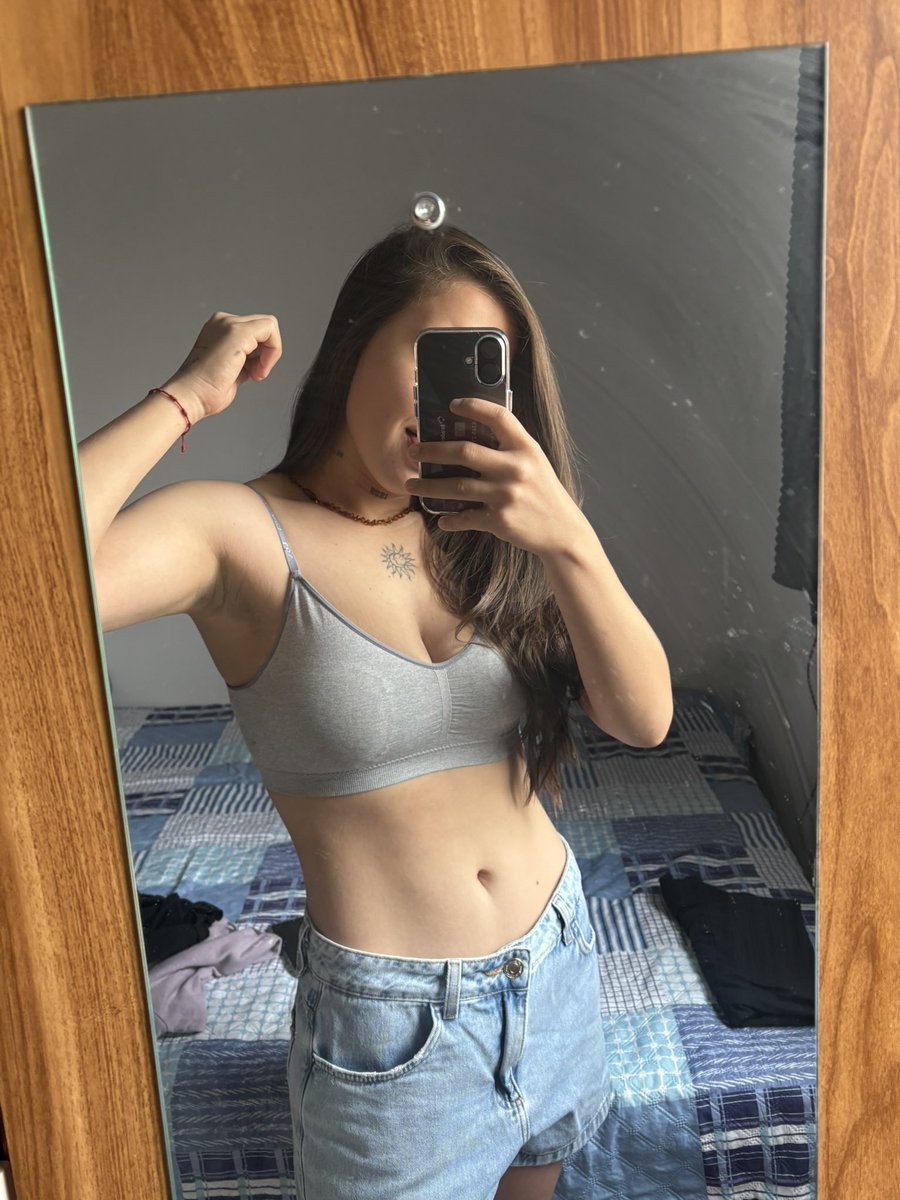 suaLau's tweet photo. Muito breve uma senhora gostosa 😮‍💨😮‍💨😮‍💨 https://t.co/pCCNMnRkje