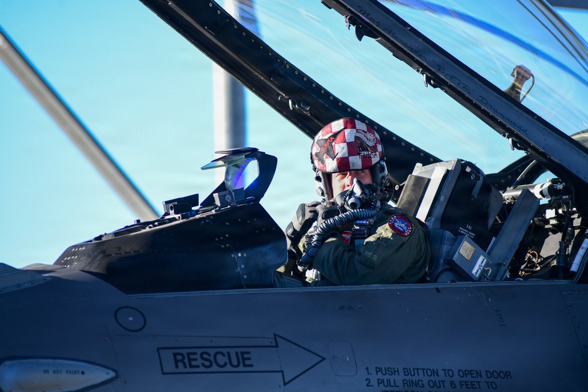 Okla. National Guard tweet media