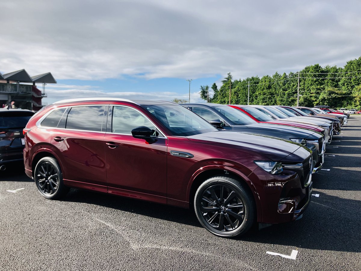 HiROMAZDA_CX80's tweet photo. CX-80ボロカス言われてても、良い車だと思うし後悔無いのよね🥺
分かる人に分かるし、ハマらないわからない人にはとことん分からない、ハマる人にはめちゃくちゃハマる車なんだろうけど。
相変わらず槍玉に挙げられてるよね🤣
#CX80 #MAZADA https://t.co/uwlqLrWWqy
