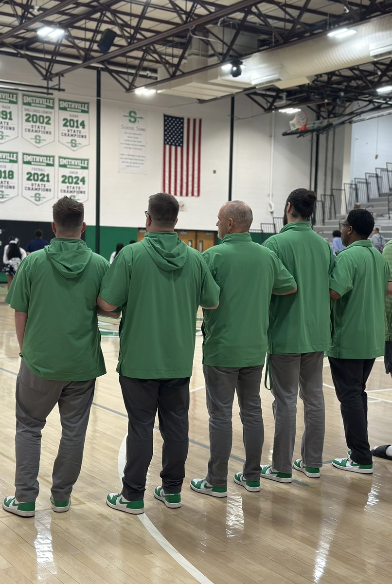 Eric Bennaka tweet media