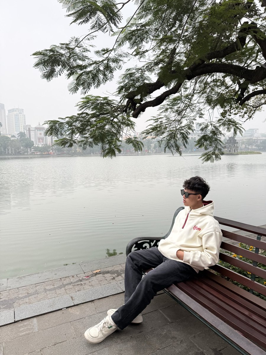 Huy Quang tweet media