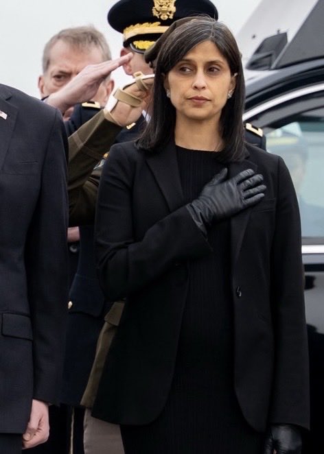 Second Lady of the United States, Usha Vance 

40 years old

Four to five months pregnant

Serving the Country 

Honoring the soldiers killed in the war with Iran

Quietly powerful 🇺🇸