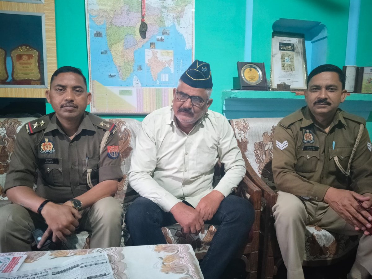 bstvlive's tweet image. हापुड़
➡राष्ट्रीय सैनिक संस्था के जिलाध्यक्ष हाउस अरेस्ट
➡जंतर मंतर पर आज UGC के विरोध में था प्रदर्शन
➡ज्ञानेंद्र त्यागी सुबह करीब 6 बजे से हाउस अरेस्ट
#Hapur #UGCProtest | @hapurpolice