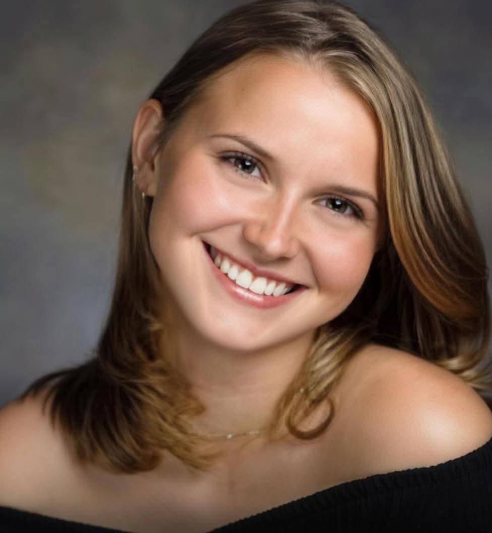 She was only twenty three years old, yet she carried a burden that most people will never face in a lifetime.

Elizabeth Loncki served in Iraq as an explosive ordnance disposal specialist. In simple terms, her job was to walk toward the very danger others were trained to avoid.