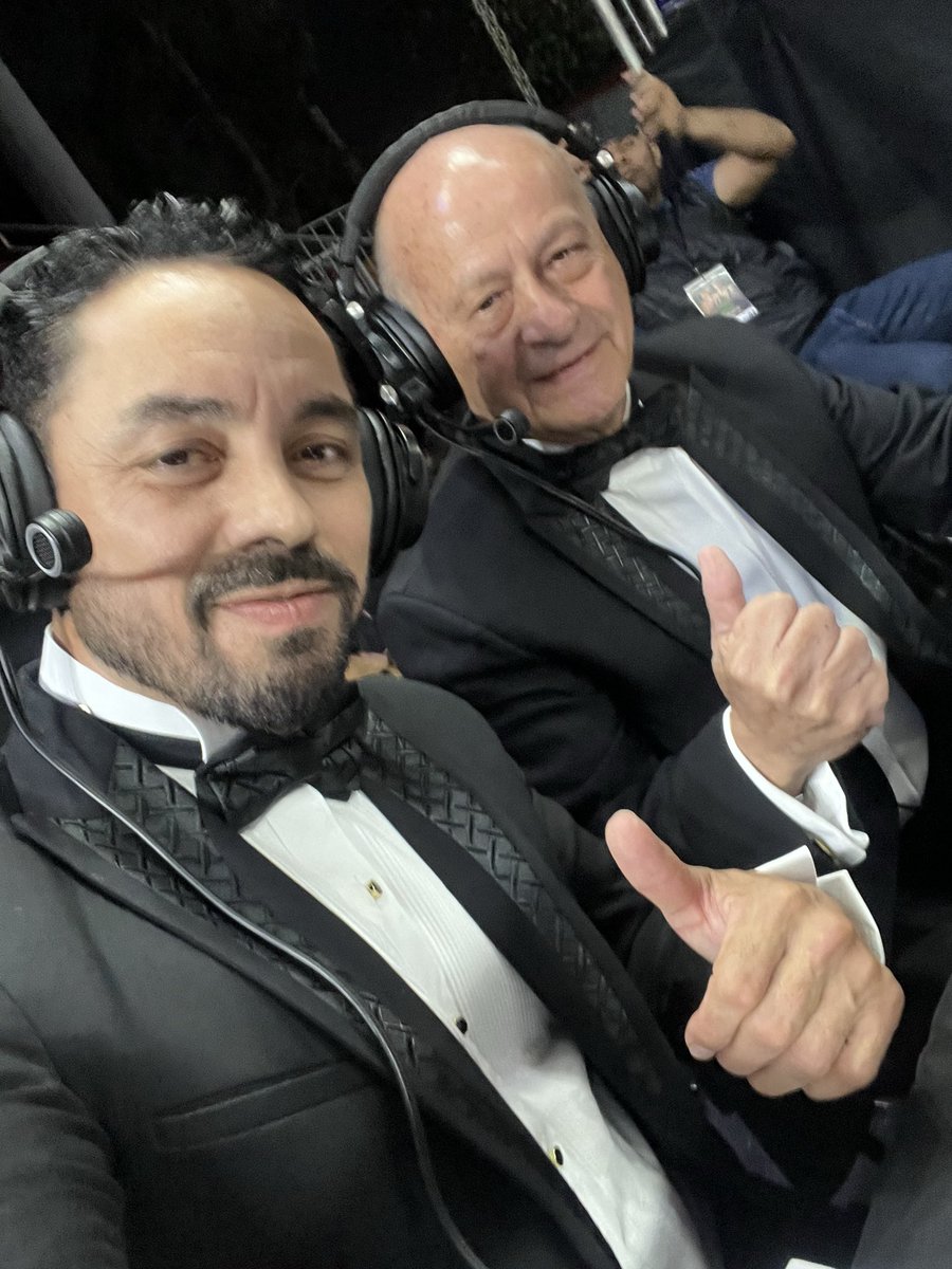 Fer Montiel M tweet media