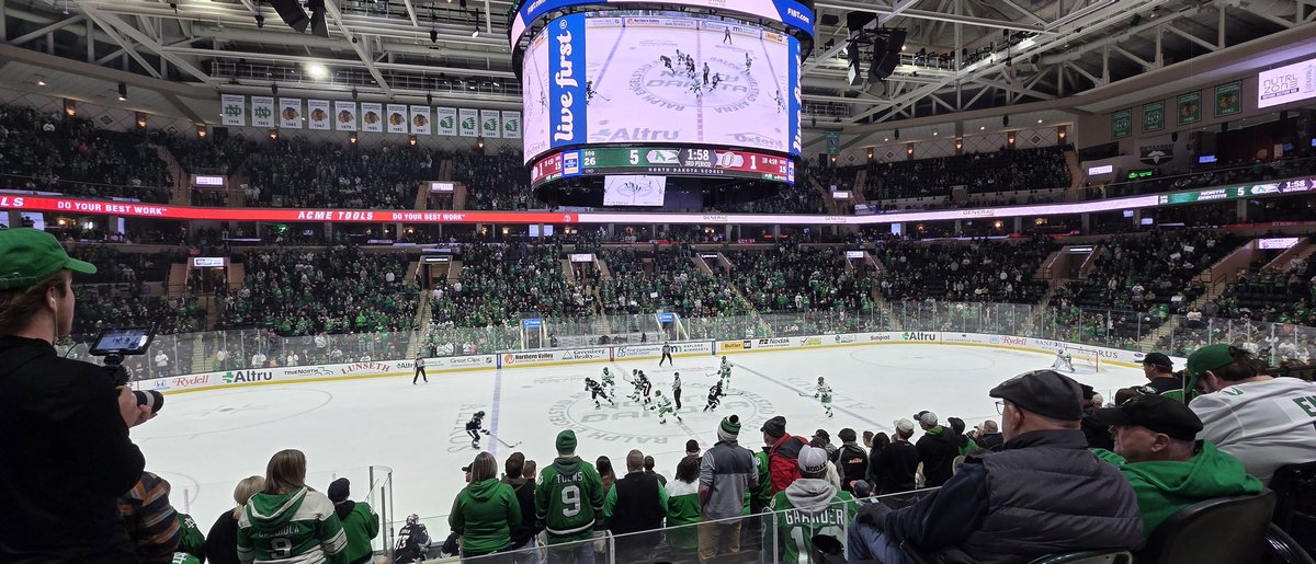 Adam Riley tweet media