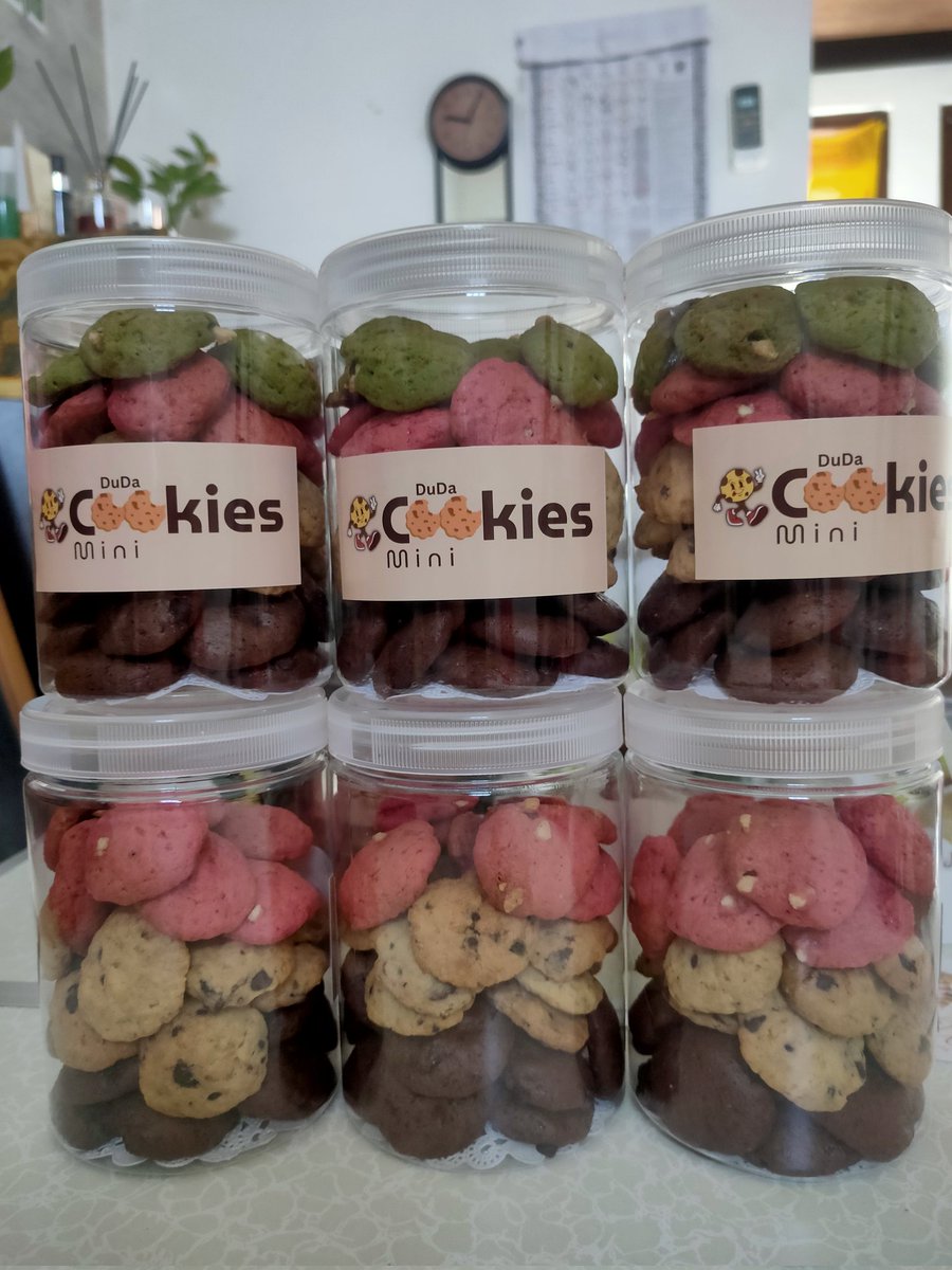 Petra Max tweet media