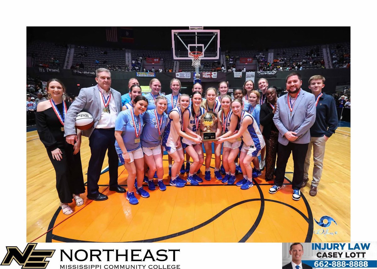 Meg Moore tweet media