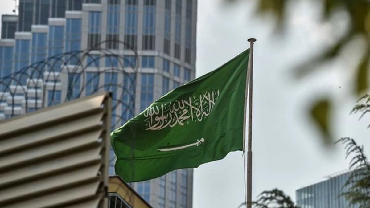 1llIIr's tweet photo. ﴿ربِّ اجعل هذا البَلَدَ آمِنًا﴾ 🇸🇦
قولو آمين 🤲 https://t.co/CDPyOYNv9d