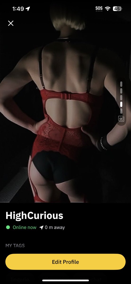 belxro's tweet photo. #grindr #profile #hot #babe https://t.co/7N86huih9b