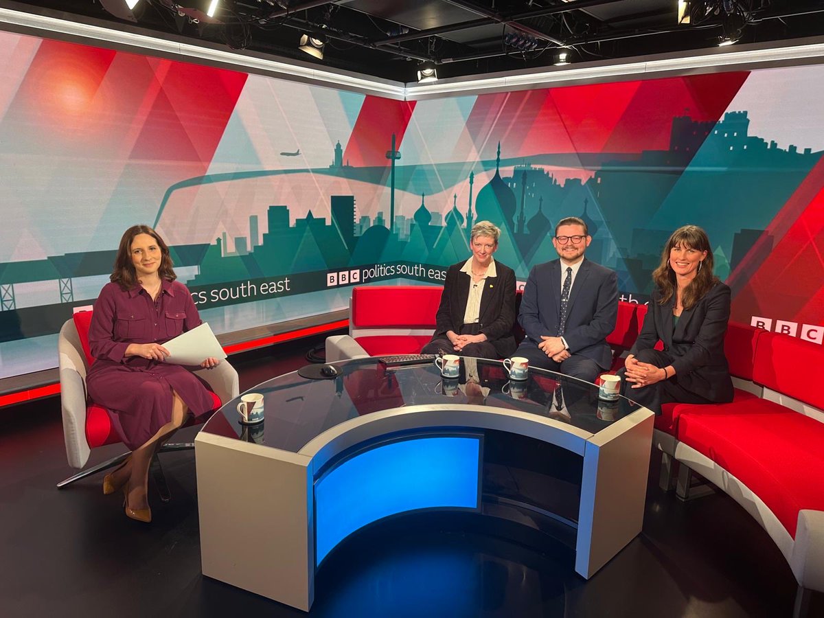 Helen Catt tweet media