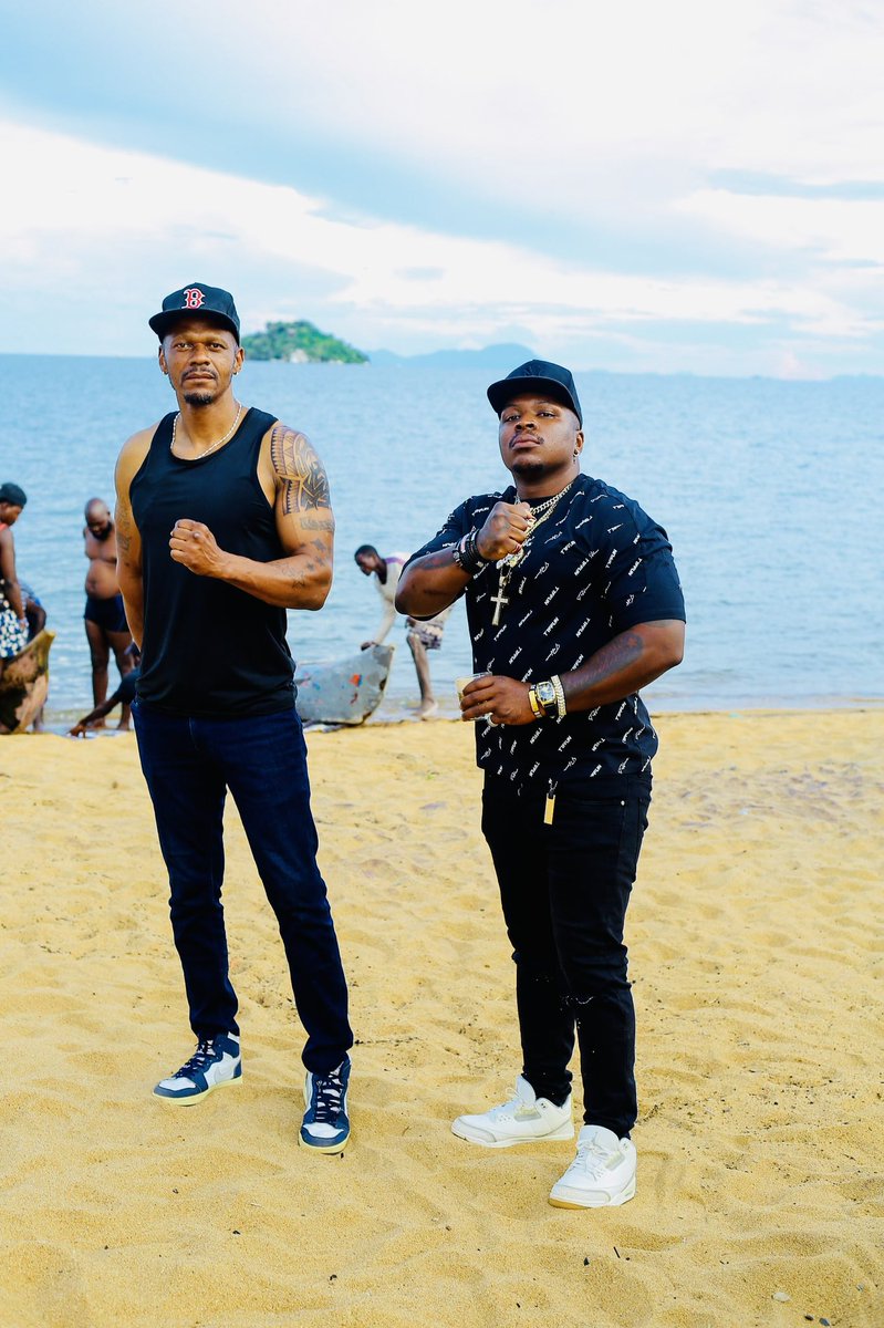 IKK_Sem_O_Sem's tweet image. Hip Hop Ili Ku Lake Kudya Ndalama Zoposa Salary Ya Toast, Base cube Ndi Slessor..
#Gringo.#Get Money Clique 💰.#Sem O Sem !!