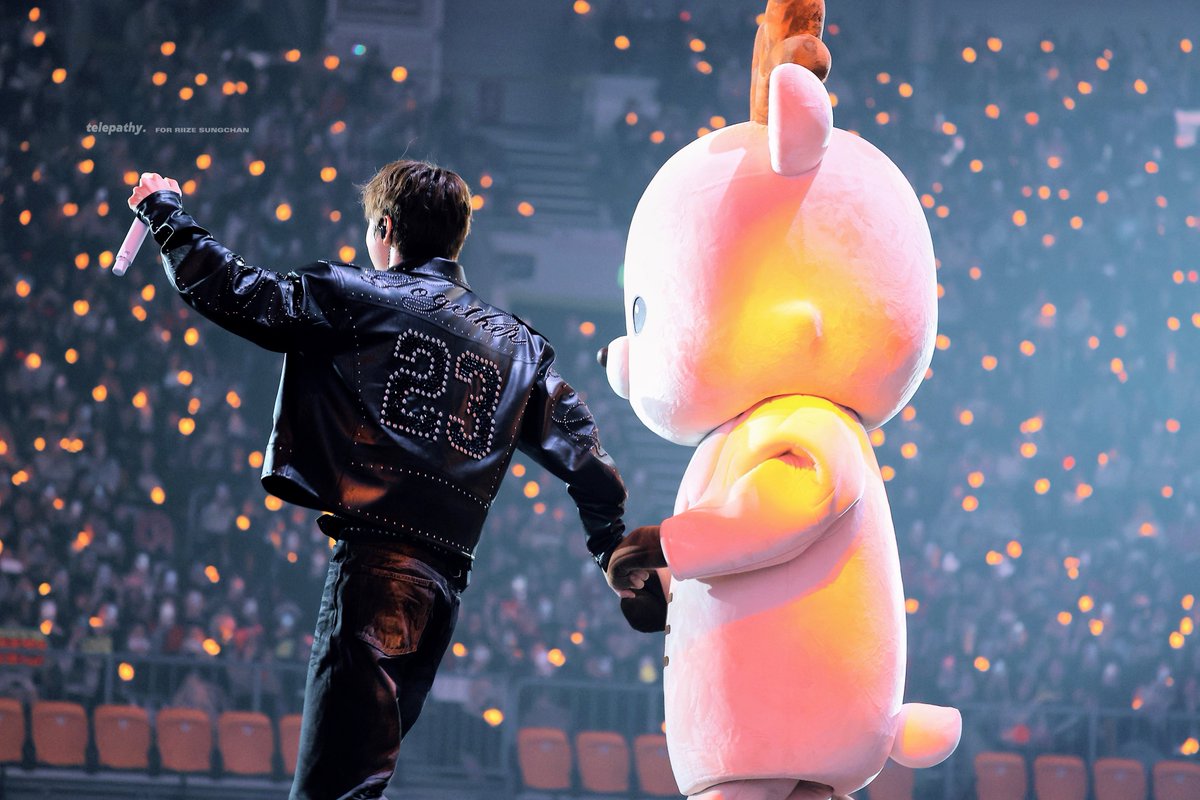 𝐭𝐞𝐥𝐞𝐩𝐚𝐭𝐡𝐲. tweet media