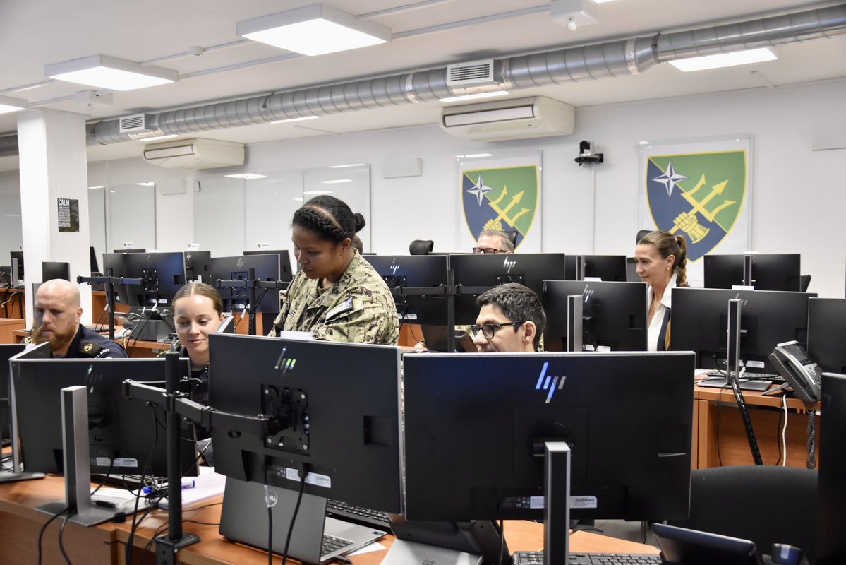 STRIKFORNATO tweet media