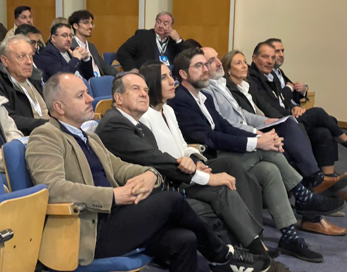 David Regades tweet media