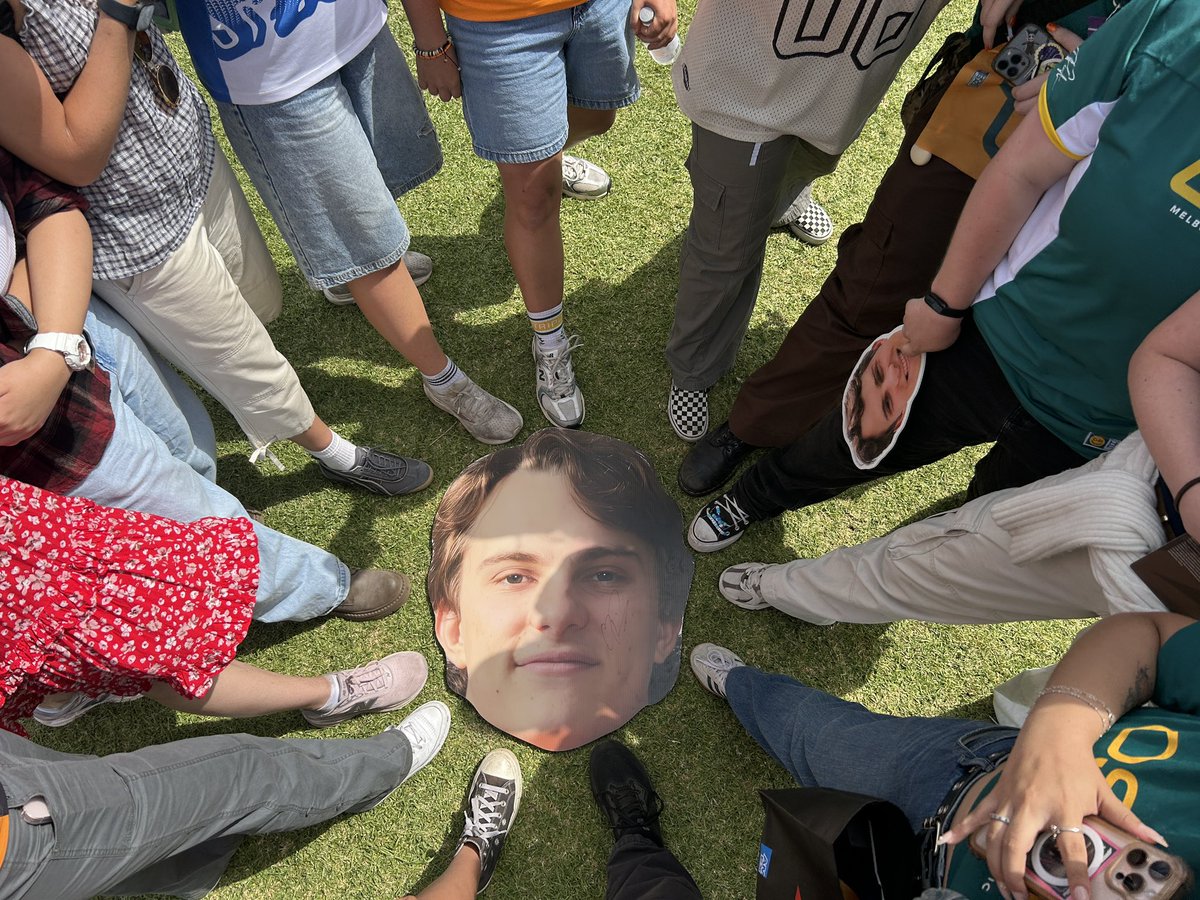 mao マオ🇦🇺 tweet media