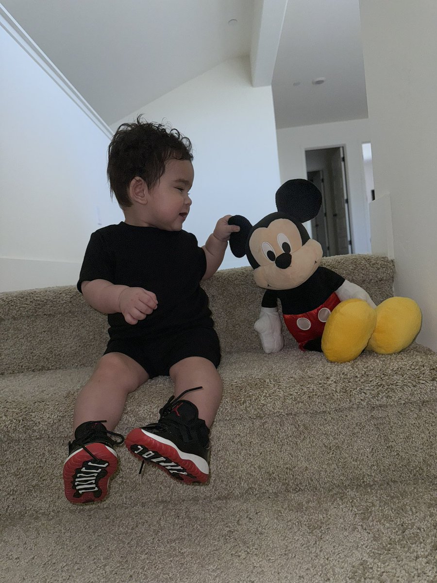 my wholeeee world ♥️