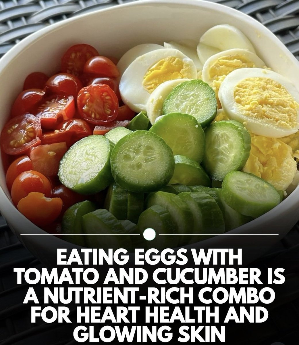 DailyNutriNotes's tweet photo. Eat smart: protein + hydration + antioxidants✨️✅️ https://t.co/pL7R0sAY6Z