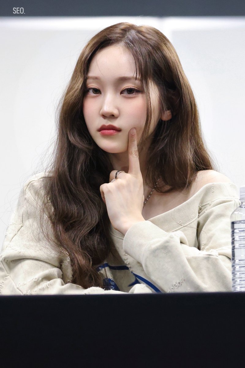 SEO_LYS's tweet image. 260308 

#YOUNGSEO #영서
#ALLDAYPROJECT #ADP #올데이프로젝트