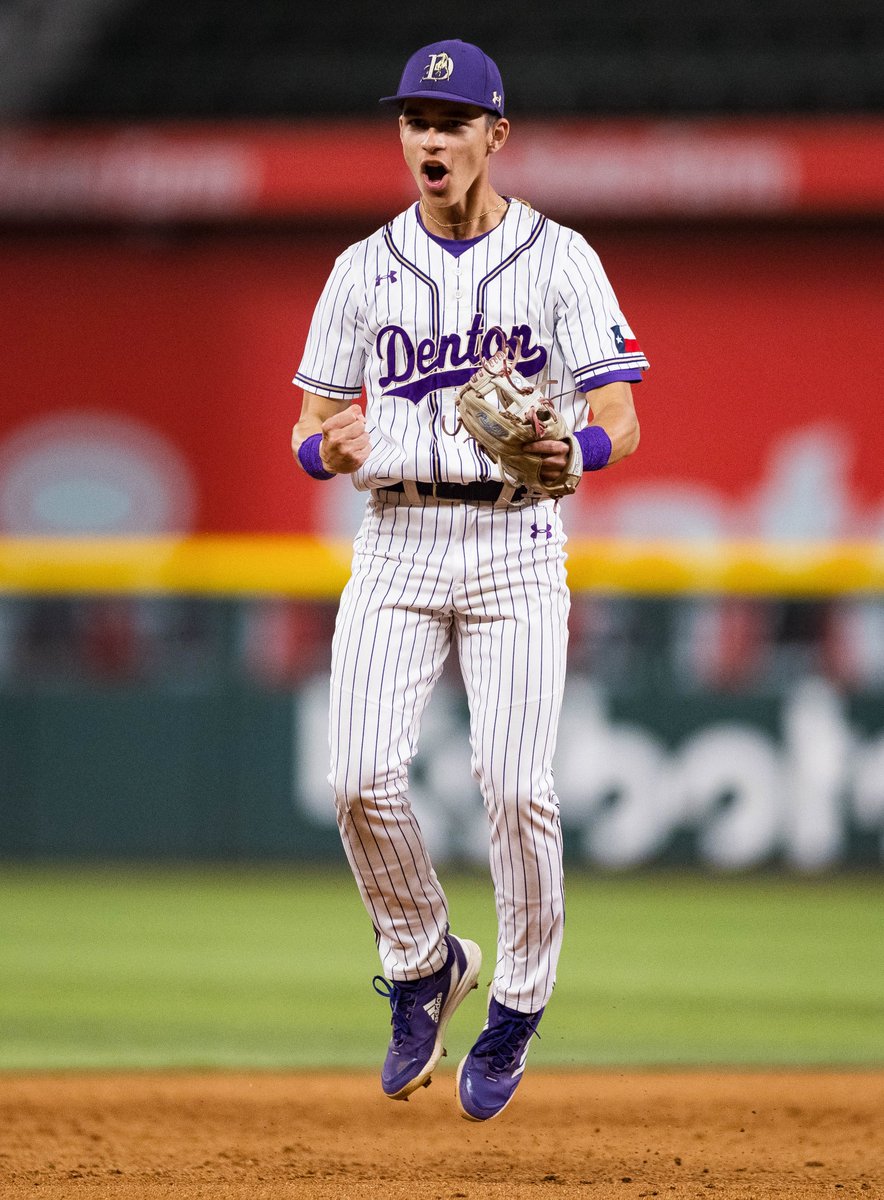 Miles Meador tweet media